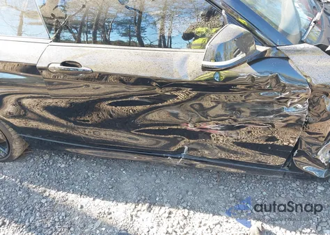 2021 BMW 230I xDrive z USA, uszkodzony, nr VIN WBA2J3C08M7J48006